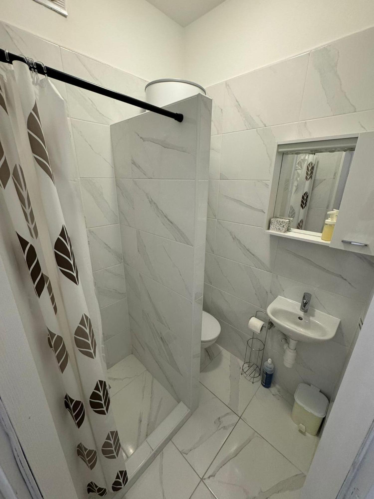 Marina Apartmani Tisno Murter 外观 照片
